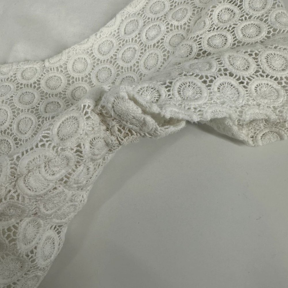 * Lilly Pulitzer for Target White Lace Eyelet Crop Top Size Medium - Picture 9 of 15